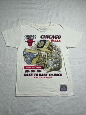 Mitchell & Ness NBA Chicago Bulls 1998 Championship T Shirt Mens M Jordan Jersey